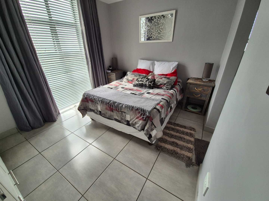 2 Bedroom Property for Sale in Island View Western Cape